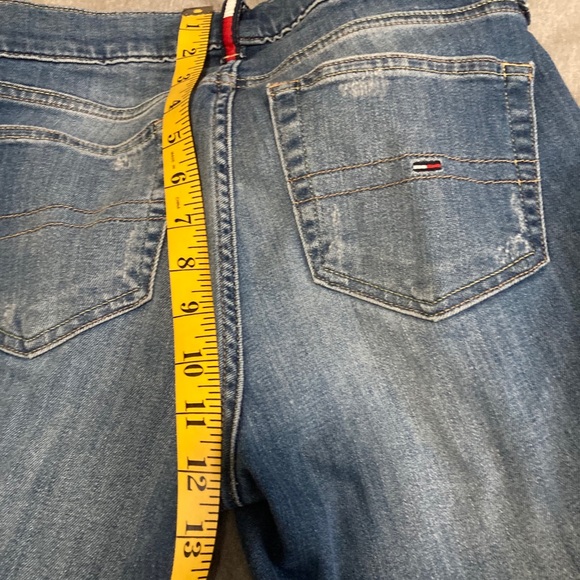 Tommy Hilfiger Jeans - Picture 8 of 10